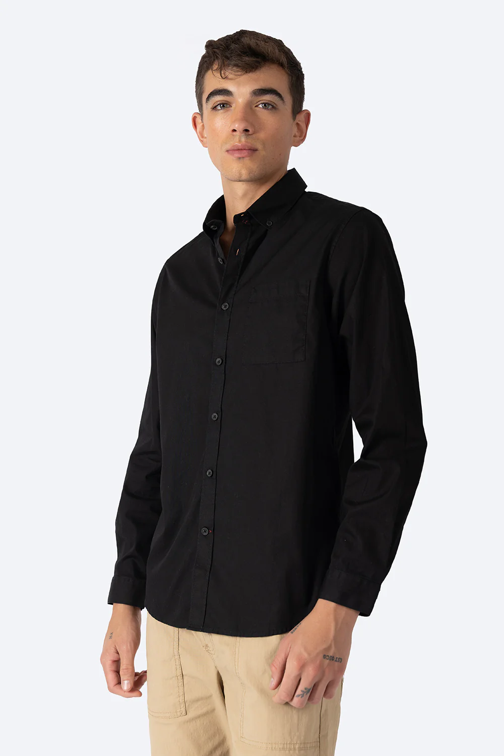 Camisa manga larga color negro