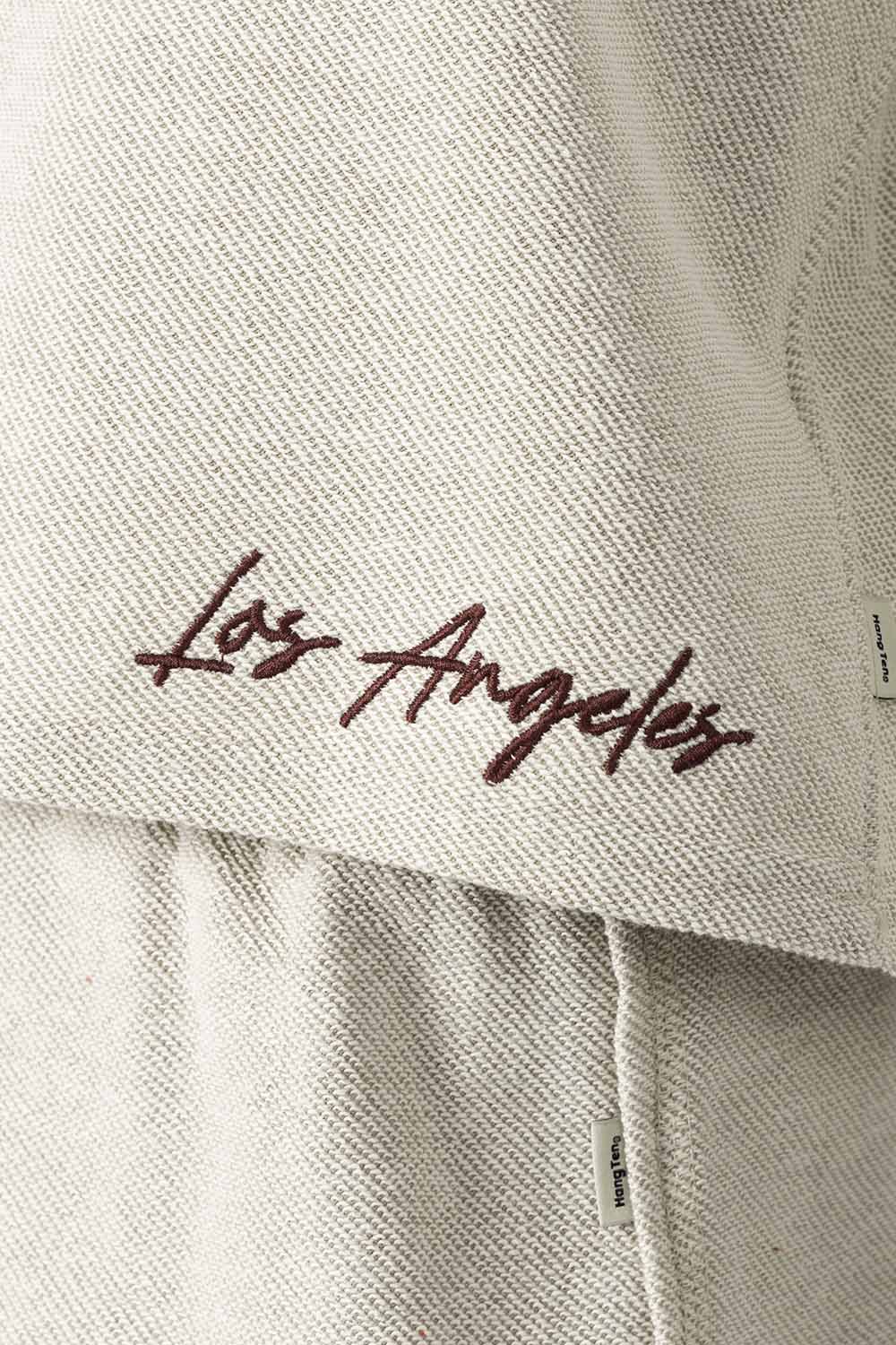 Sudadera cerrada café claro con textura - Imagen 2