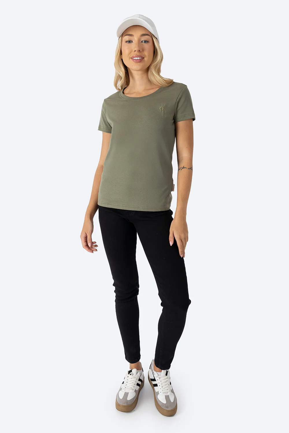 Playera básica cuello redondo verde oliva - Imagen 4