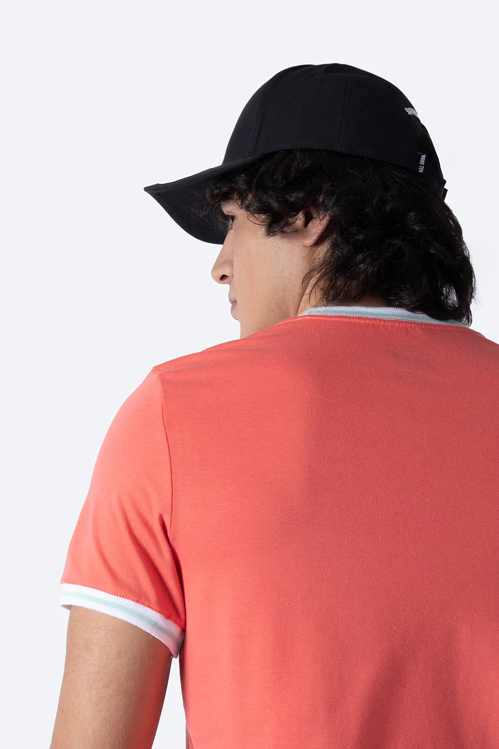 Playera coral bies a contraste blanco - Imagen 3