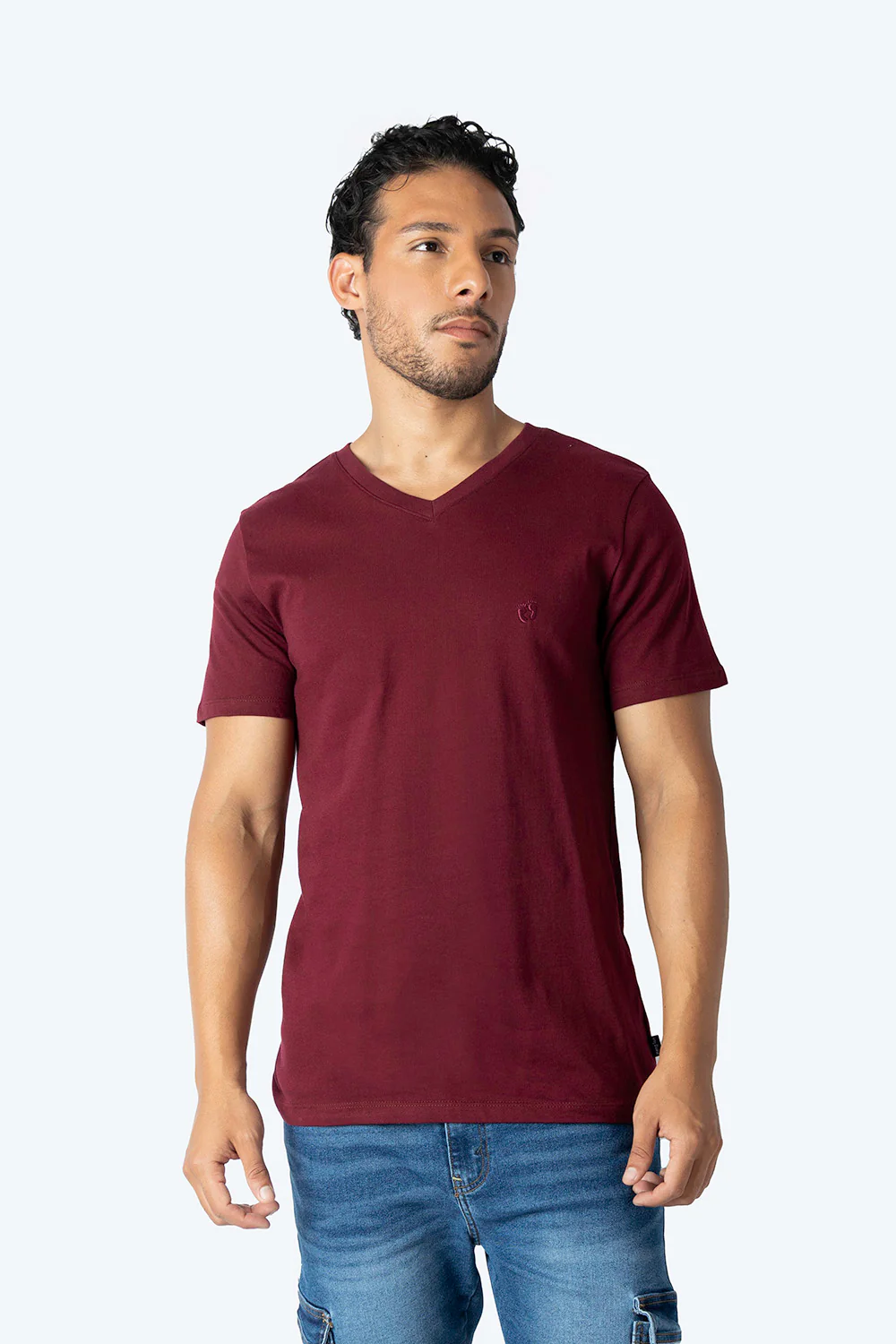 Básica vino cuello V