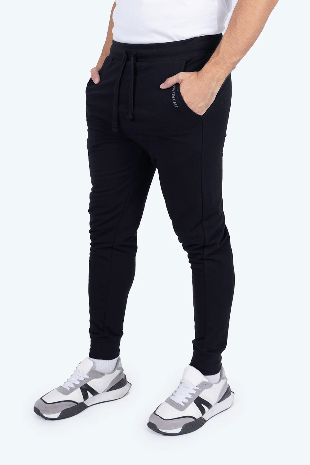 Pantalón deportivo negro - Imagen 4