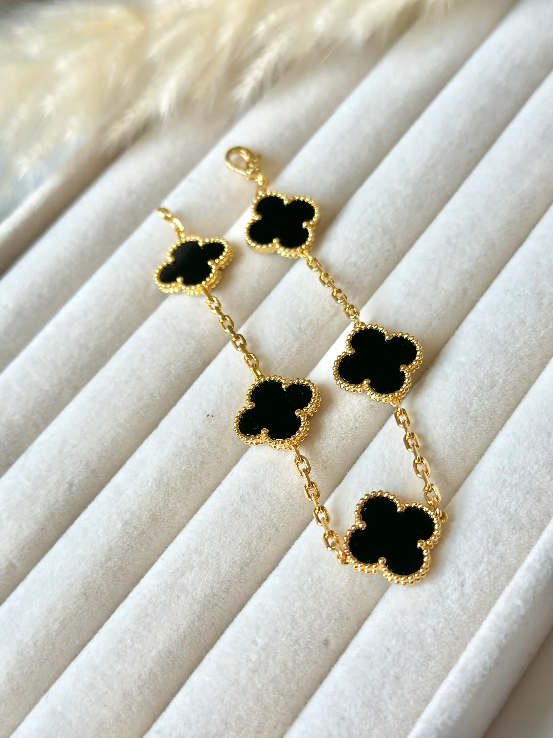 Pulsera Van Cleef Alhambra vintage 5 Tréboles Negros - Imagen 2