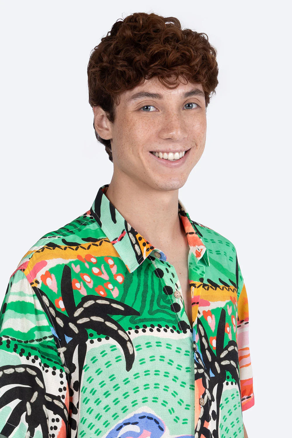 Camisa manga corta con diseño multicolor - Imagen 3