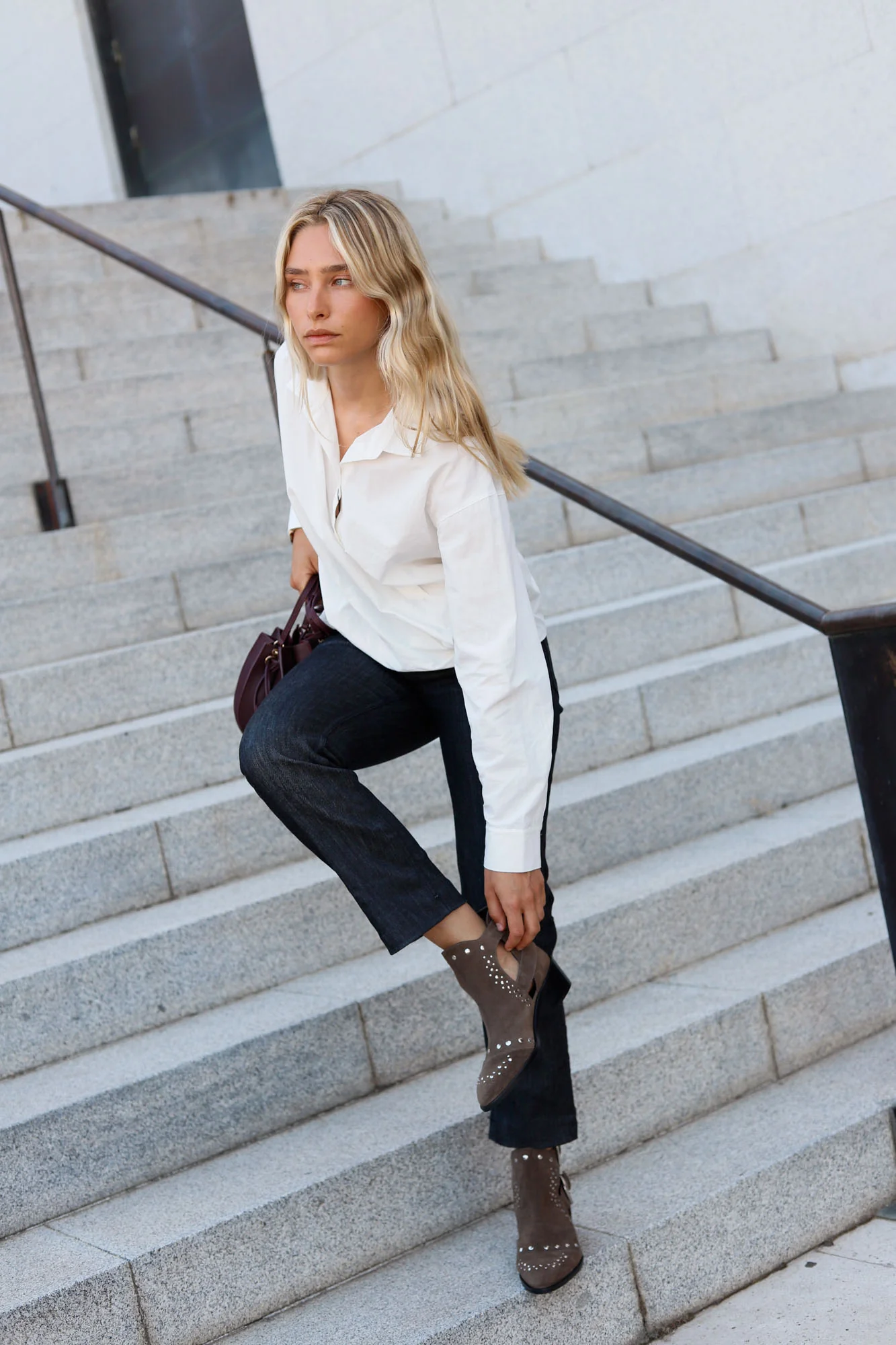 BOTIN ALEXA SERRAJE TAUPE 6CM - Imagen 8