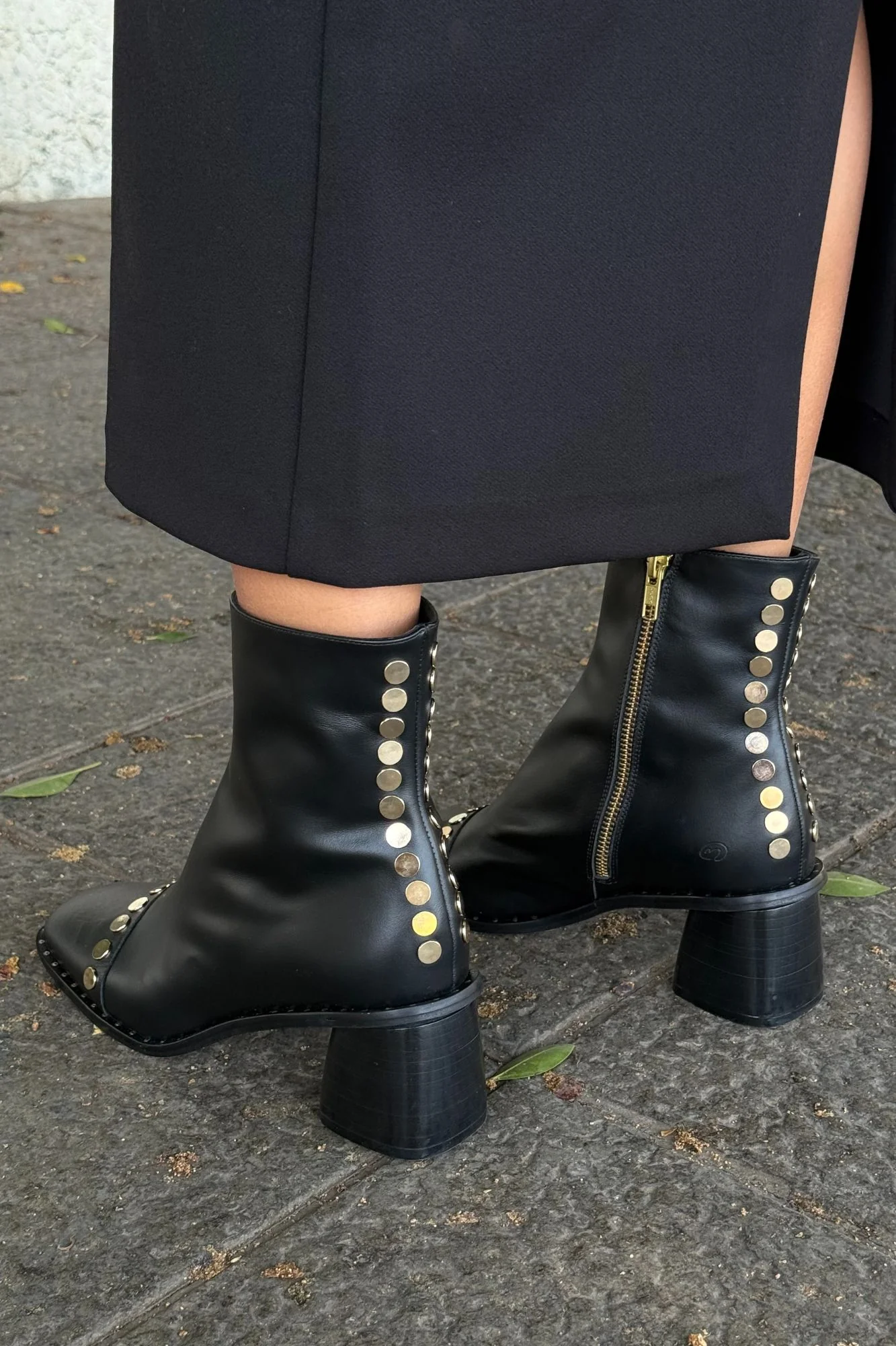 BOTIN FILIPA TACHAS NEGRO 6CM - Imagen 6